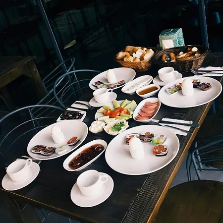 Otel Barış 2*