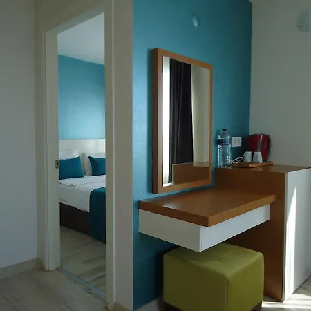 Baris Hotell 2*