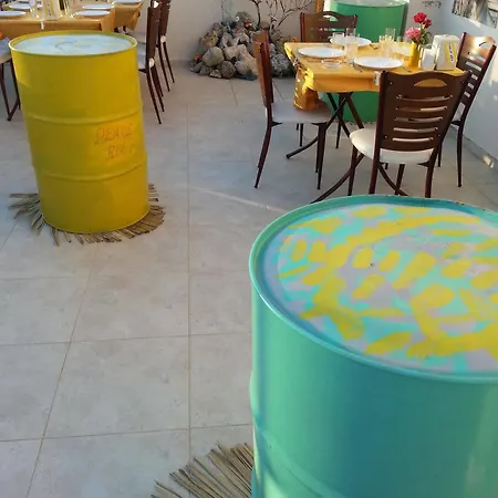 Baris Hotell